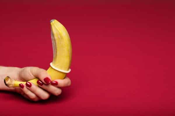Bite en érection, sexe en érection : Quelle est la taille moyenne du pénis ?