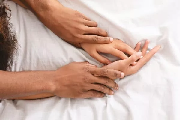 Éjaculation précoce: causes, remèdes et soins